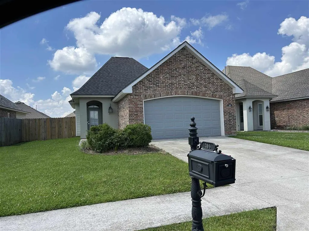 309 Paisley Pkwy