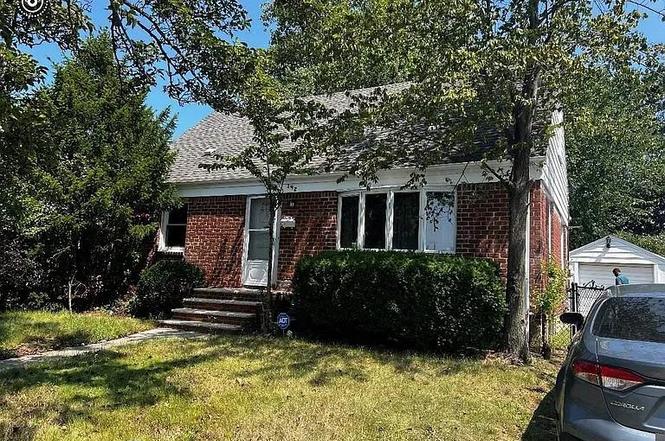 1420 Dutch Broadway