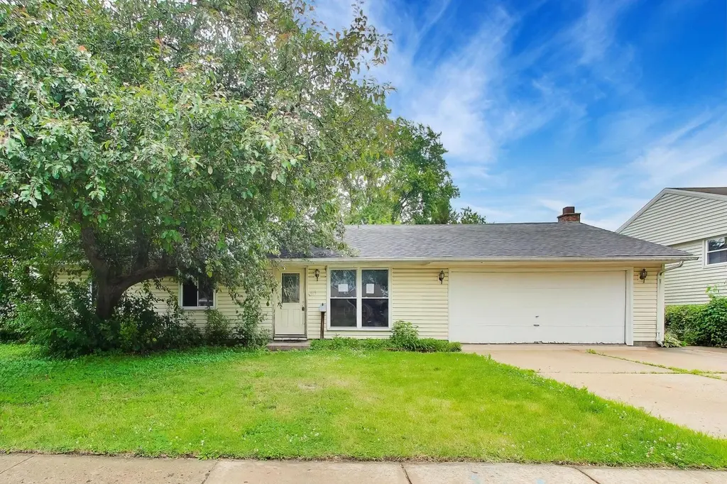 619 Parkside Cir