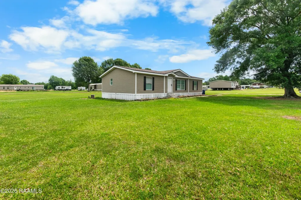 1002 Janine Dr