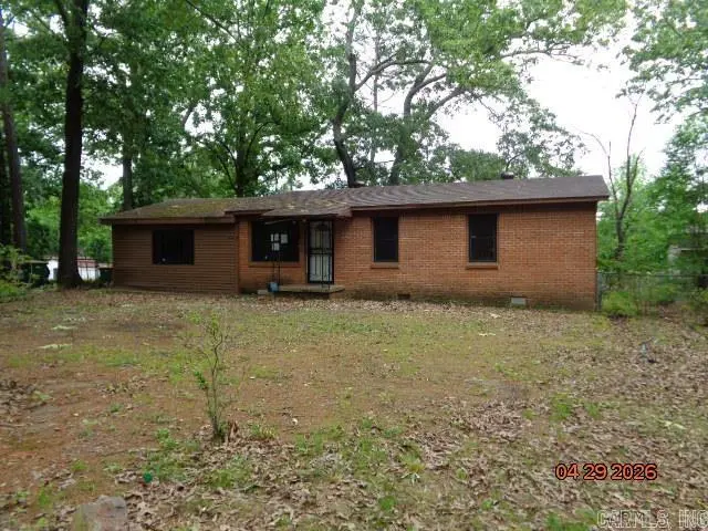 7 Inlet St