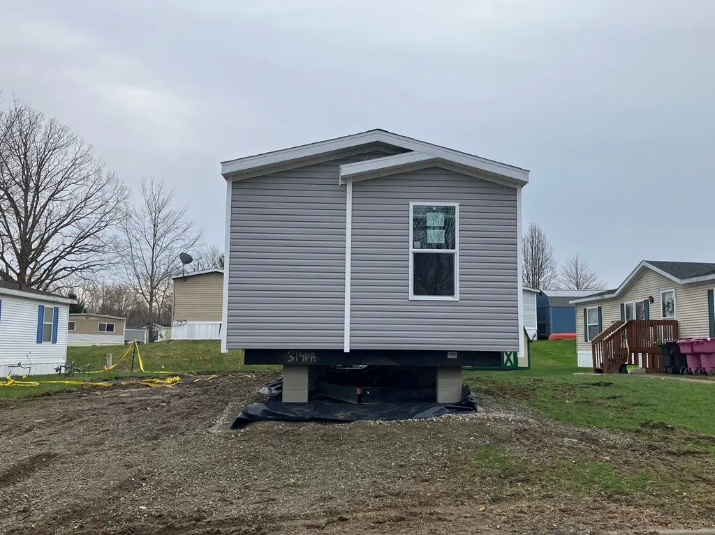 1242 Greenwich #1242