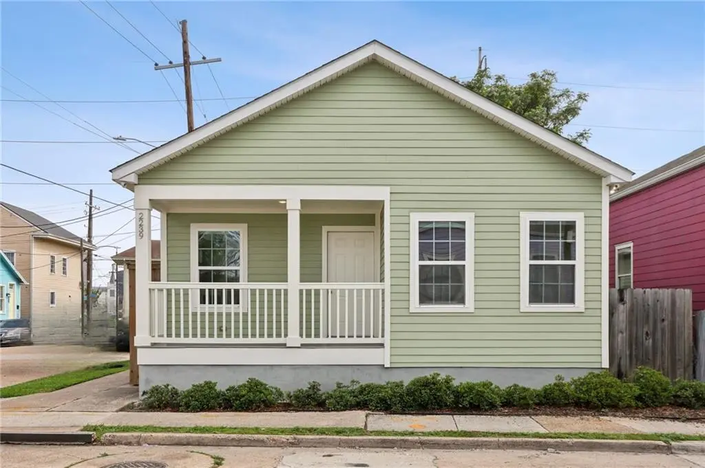 2239 Saint Andrew St