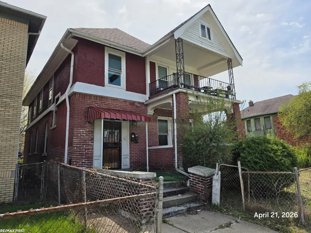 1615 Taylor St