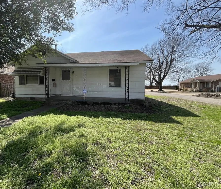 317 Main St
