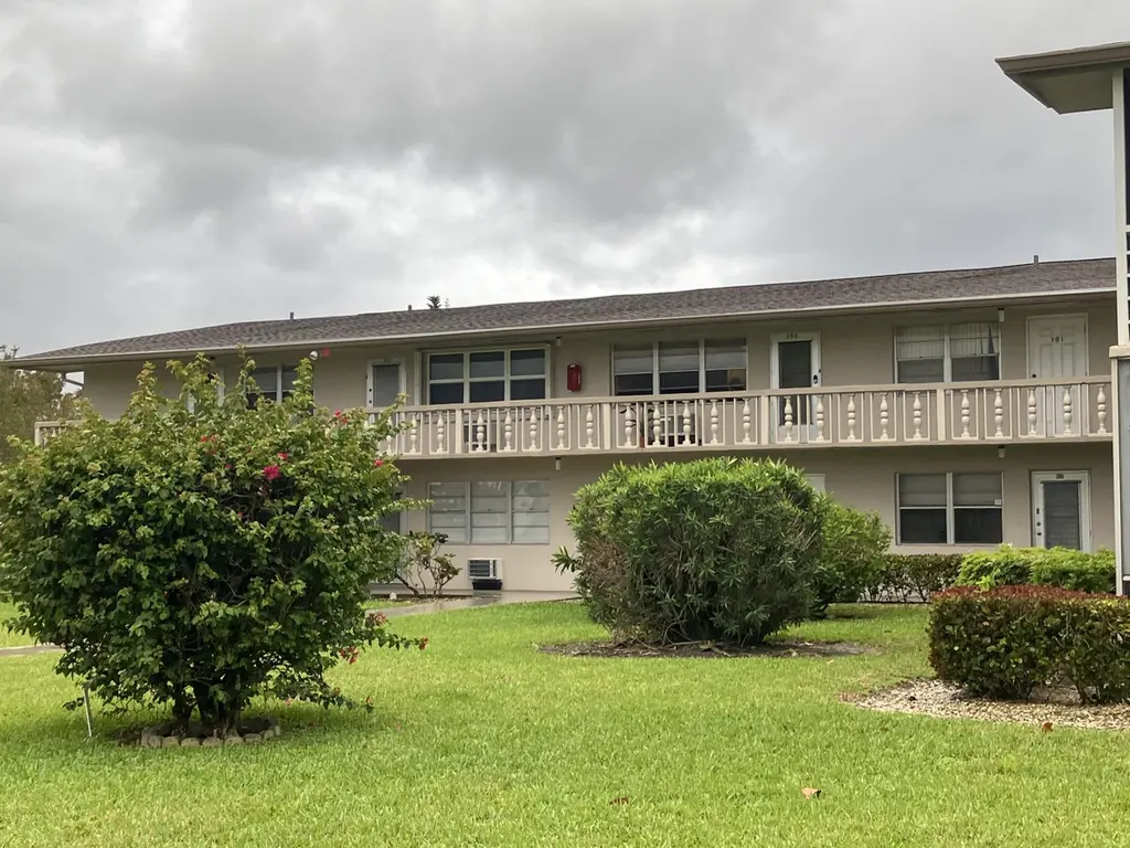 302 Northampton O