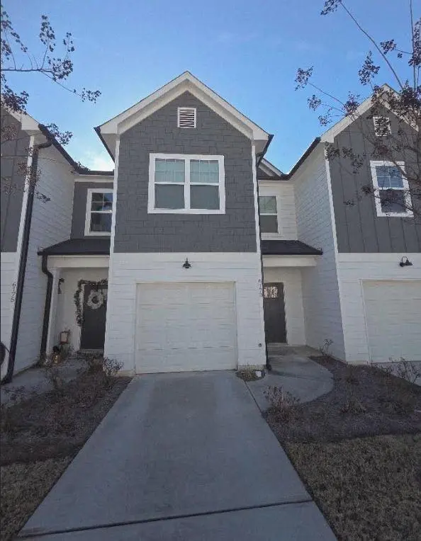 6173 Redan Overlook
