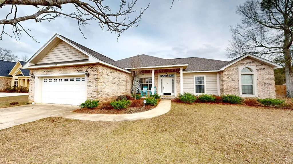 216 Glen Oaks Dr