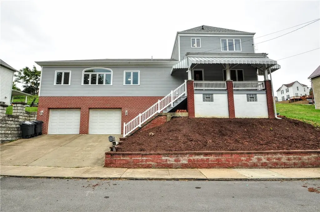 137 Vine St