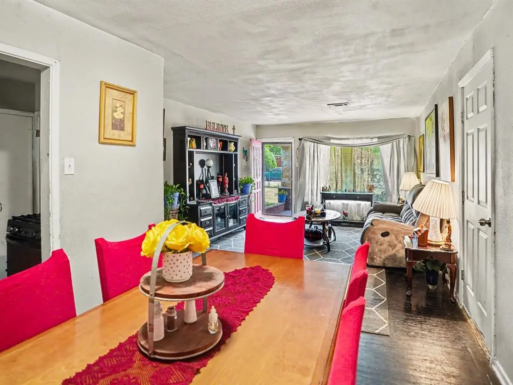 227 Halsey St