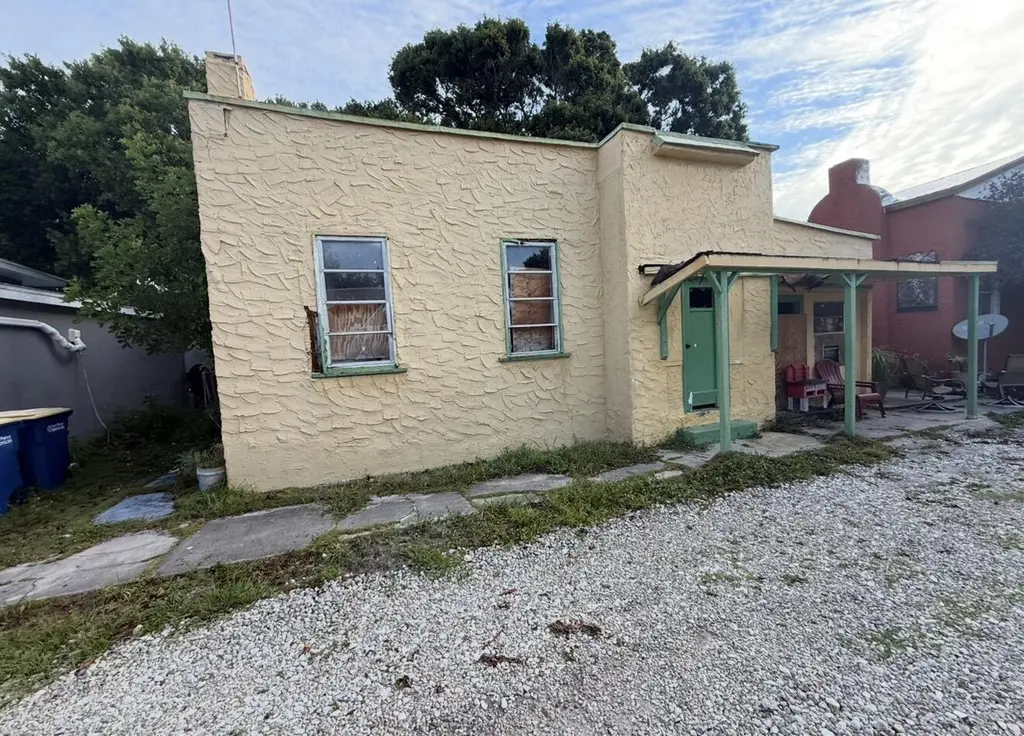 622 Texas Ct