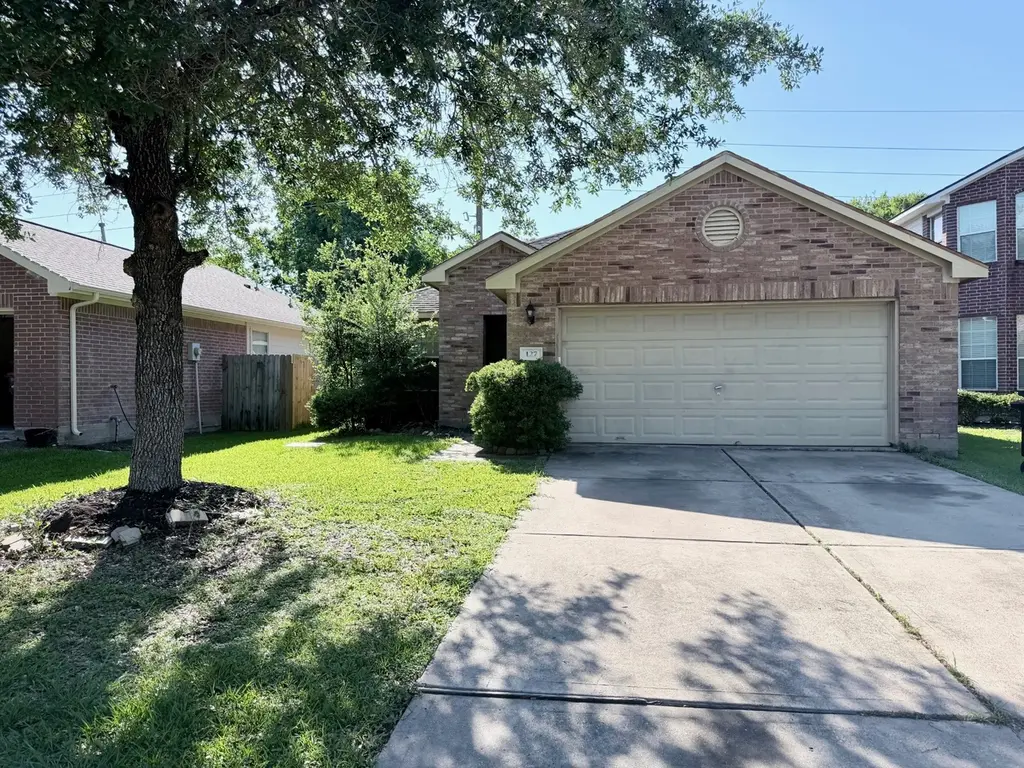 127 Big Thicket Dr