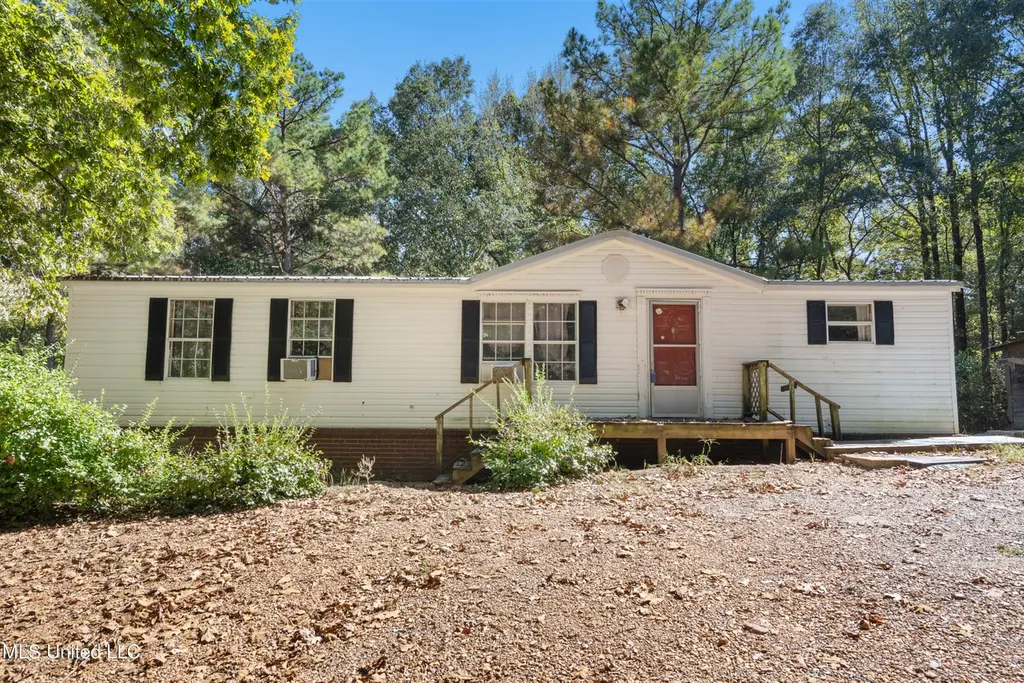 62 Carlisle Rd