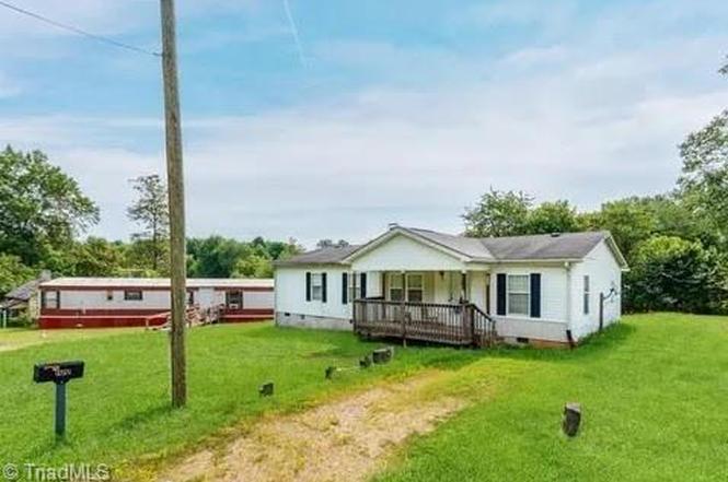 100 Springs Ct