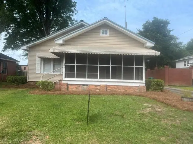 119 Elliott St