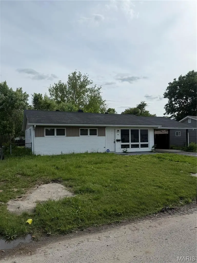 18 Melvin Dr