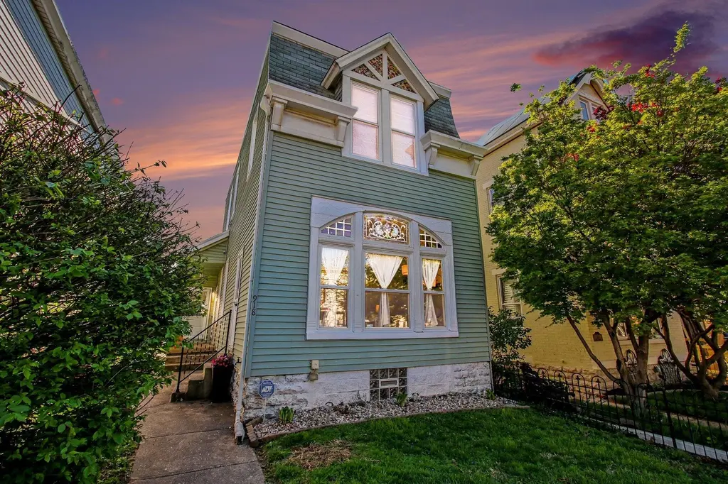 918 Park Ave
