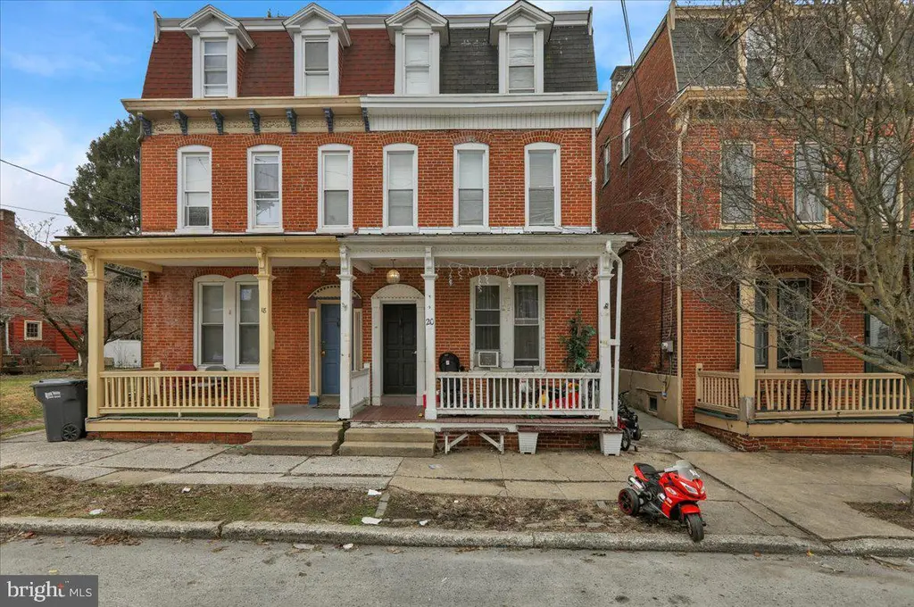 18 N 7th St