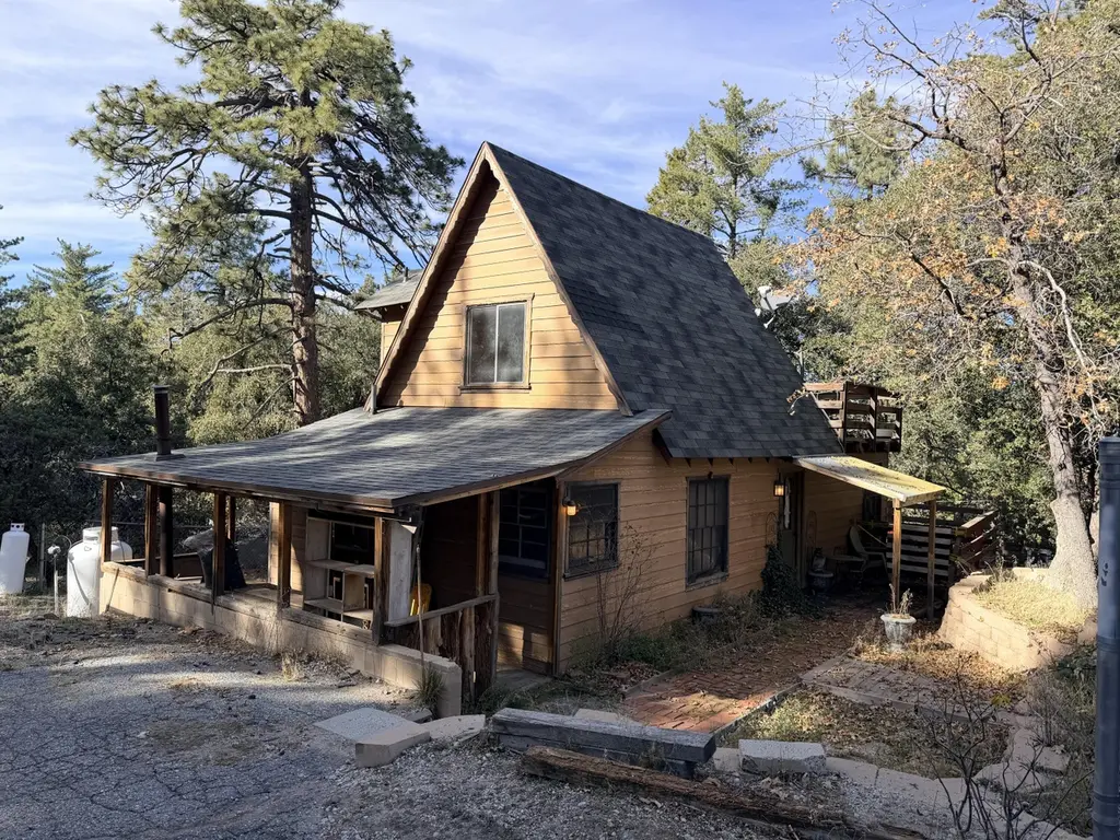 25265 Marion Ridge Dr