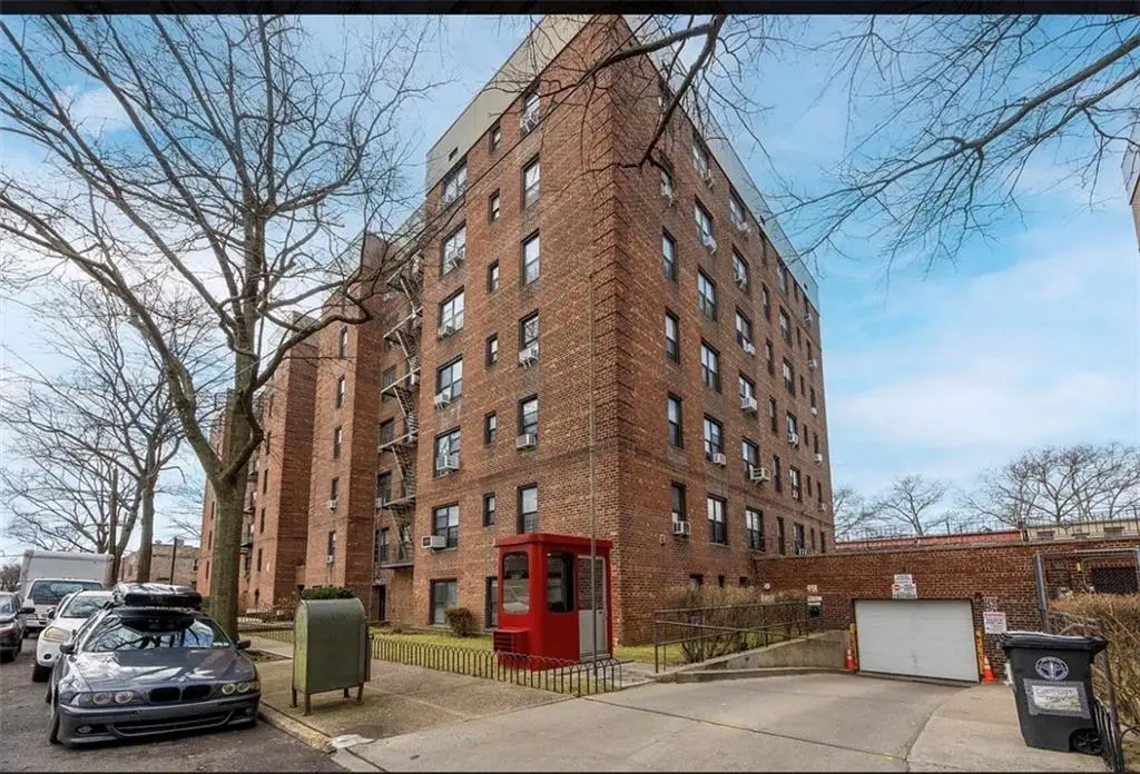 40 E 43rd St Unit 3E