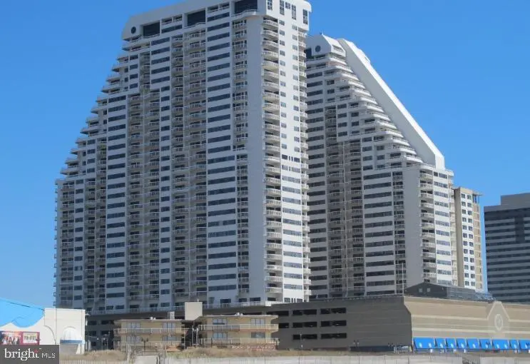 3101 Boardwalk Unit 909-1