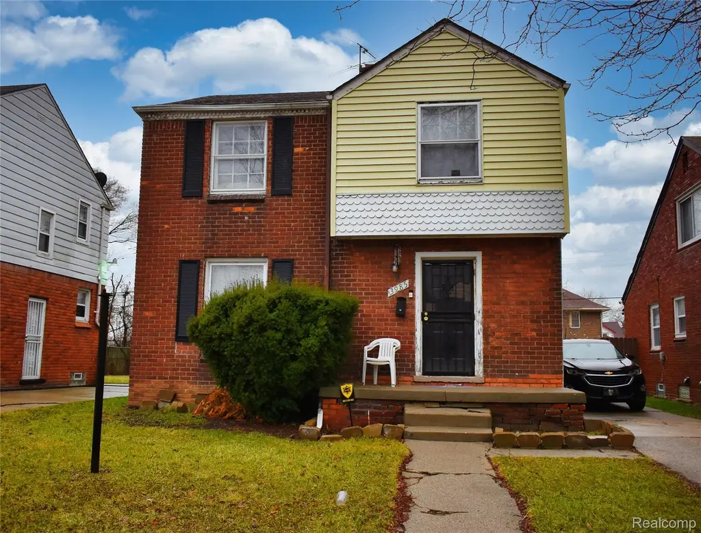 3985 Somerset Ave