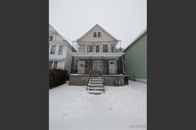 67 Barton St