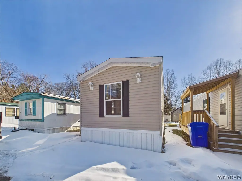 7898 Boston State Rd #28