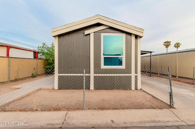 300 W Lower Buckeye Rd #26