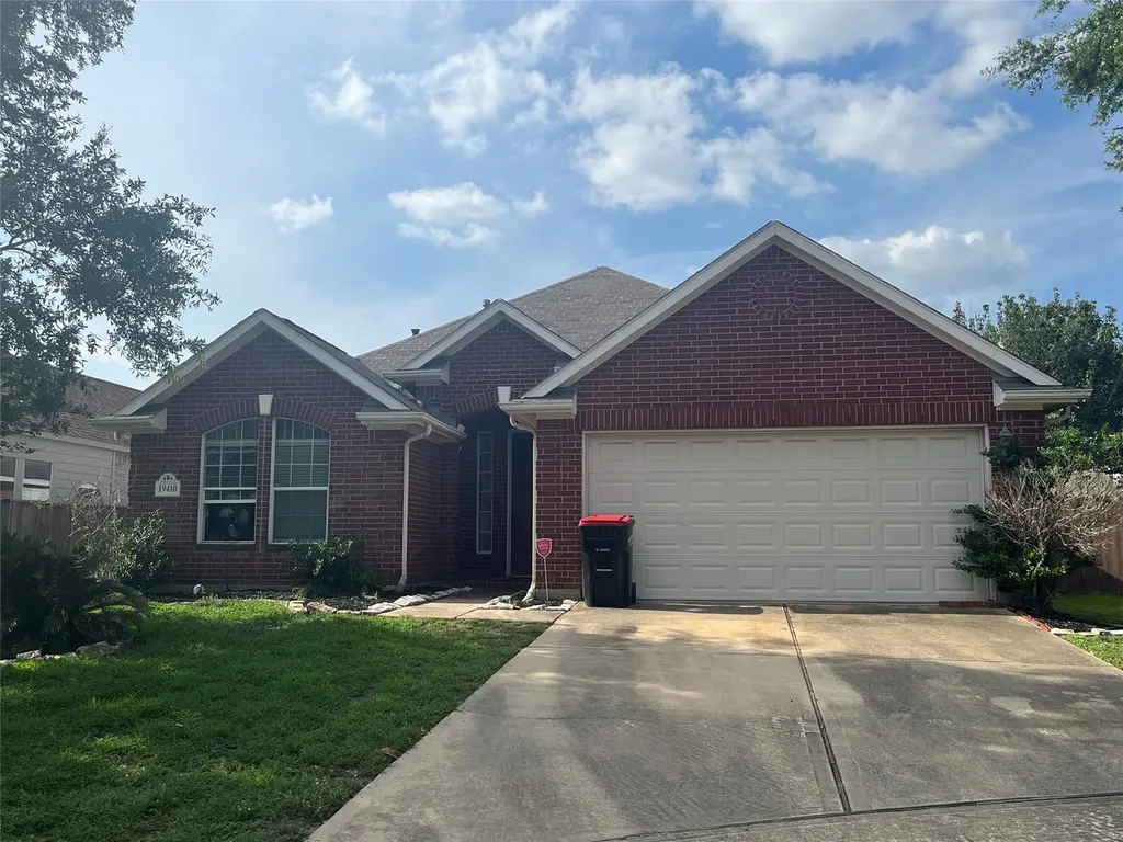 19410 Briarsedge Ct