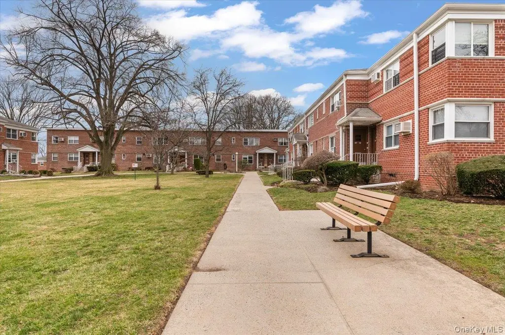 87-18 Marengo St Unit 2B