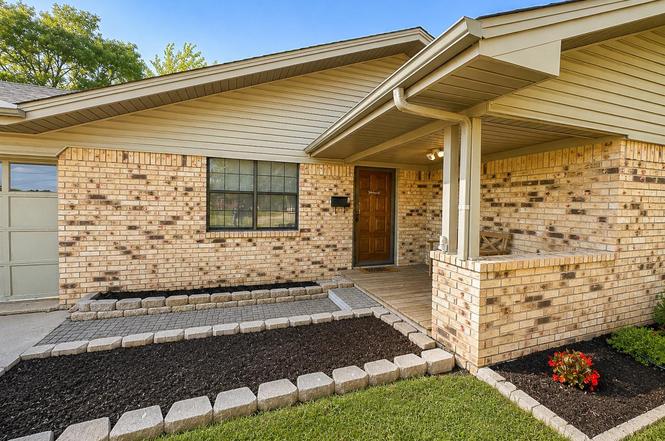 3912 Cynthia Ln