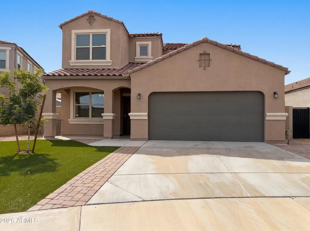 41977 W Lunar St