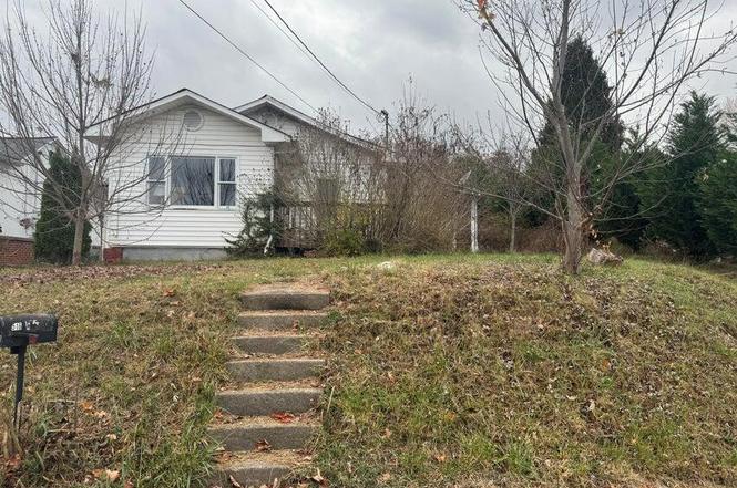 516 Stanley Ave