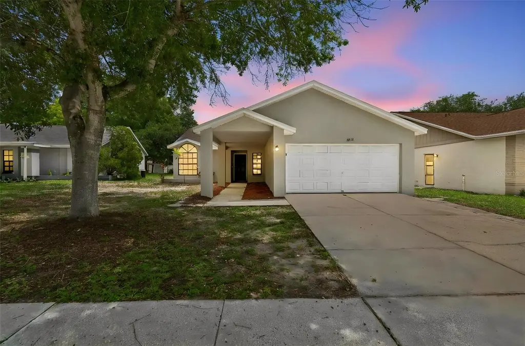 11318 Blackbark Dr