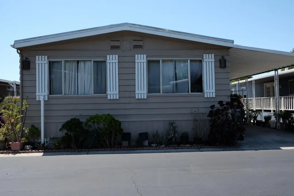 2151 Oakland Rd #569