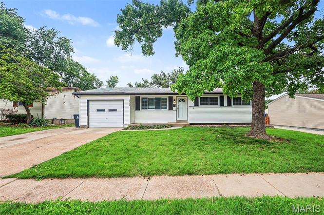 1725 Yaqui Dr