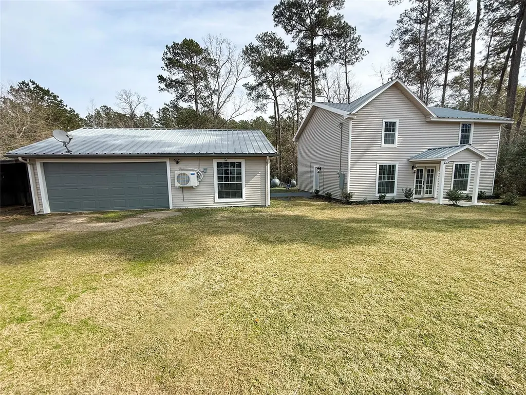 301 County Road 2734