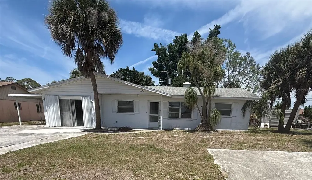 1456 Royal Rd