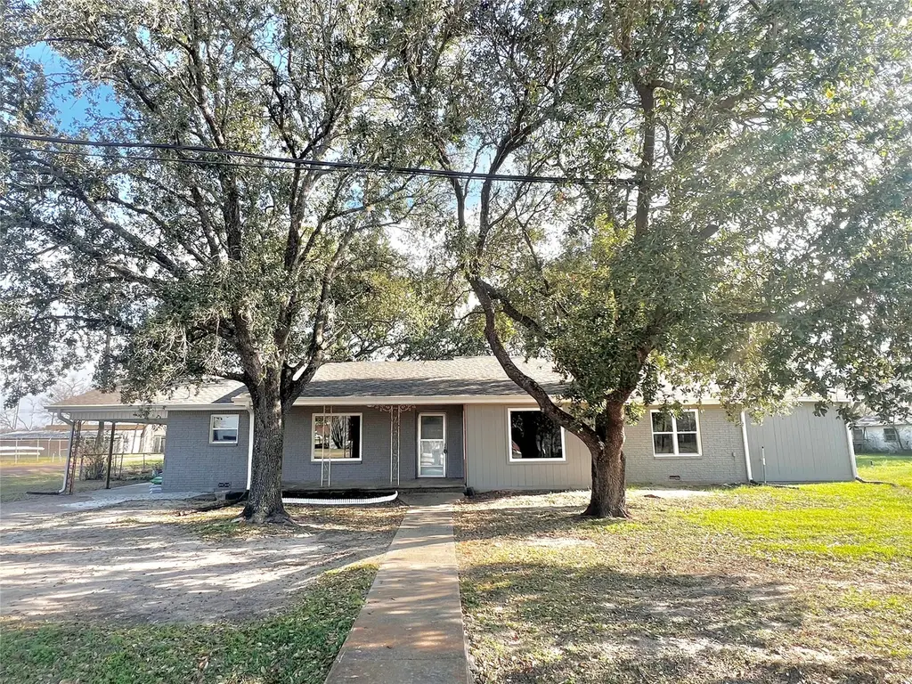 155 Southern Oaks Dr