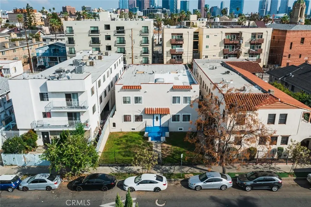 1136 Arapahoe