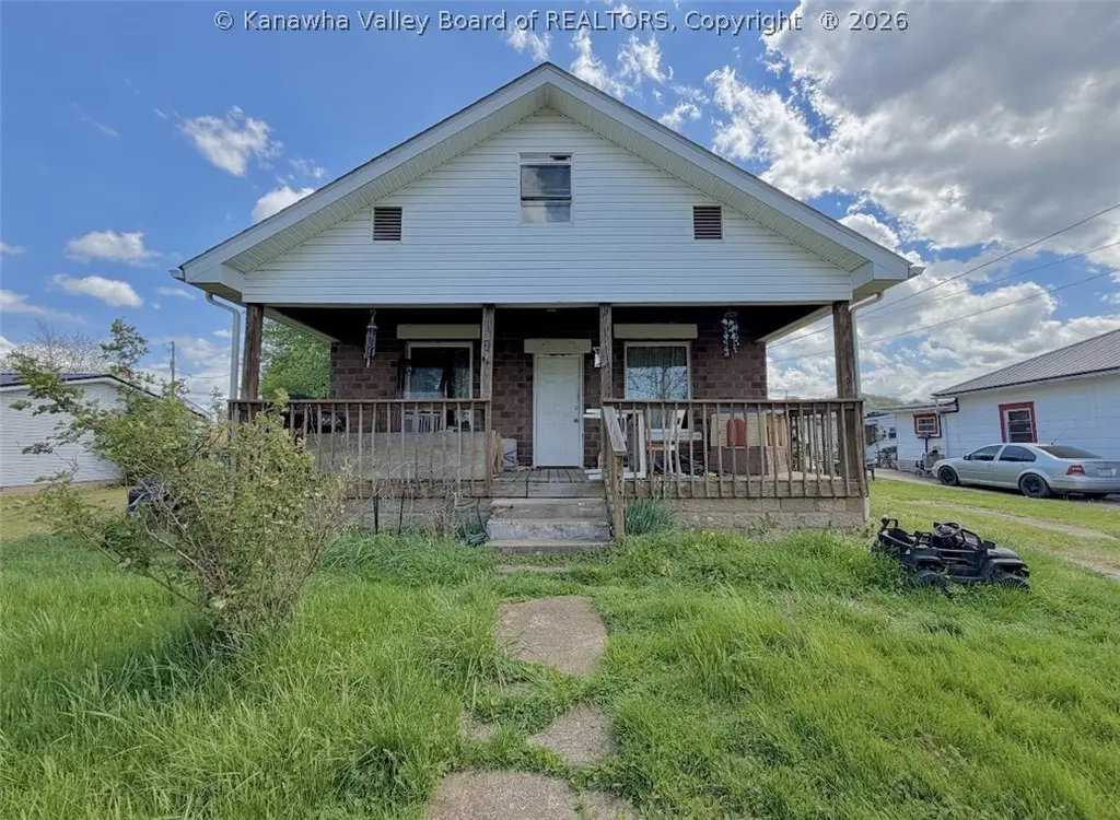 2114 Monroe Ave