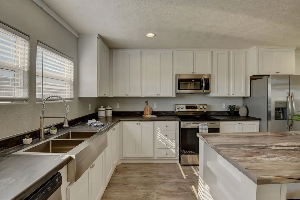 1800 Oak Grove Rd E #294