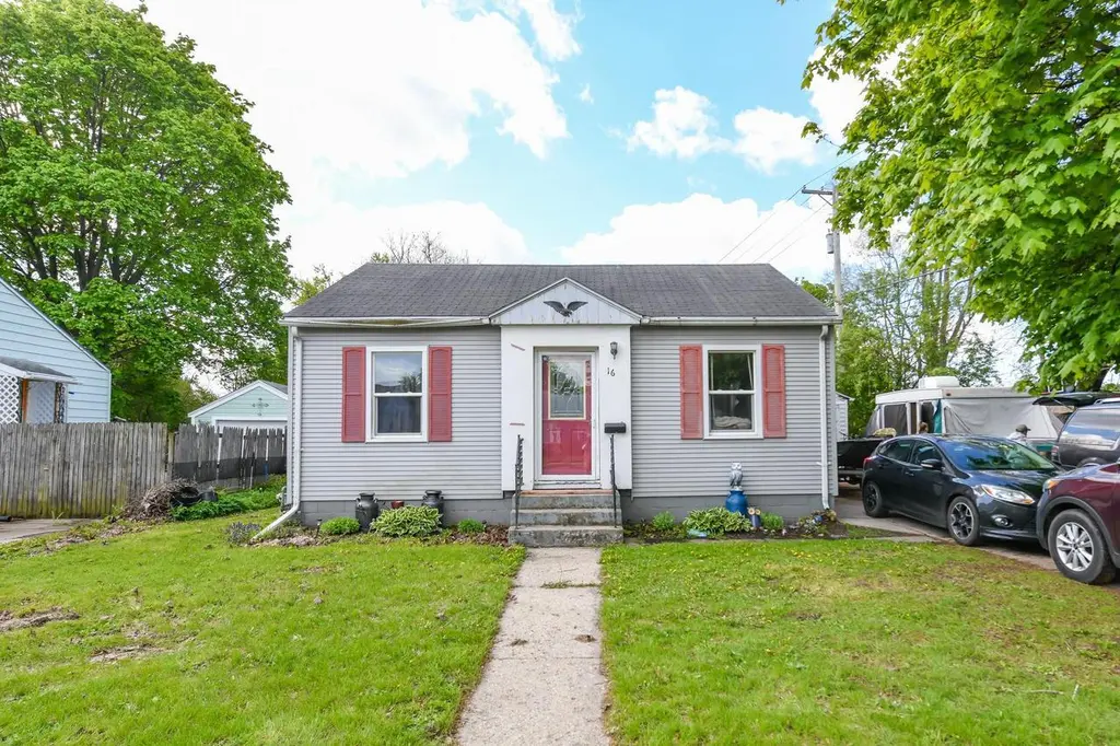 1604 Henry Ave