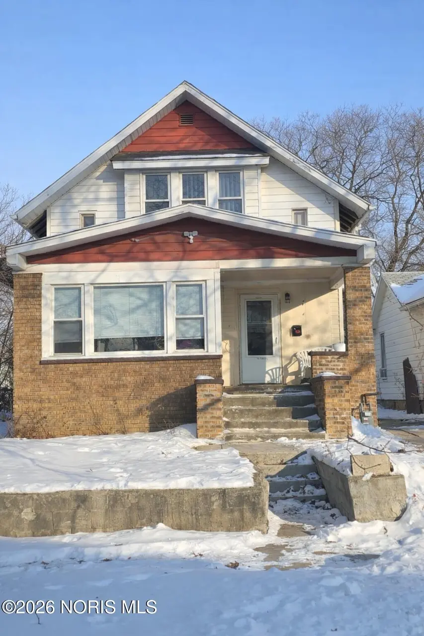 427 Walden Ave