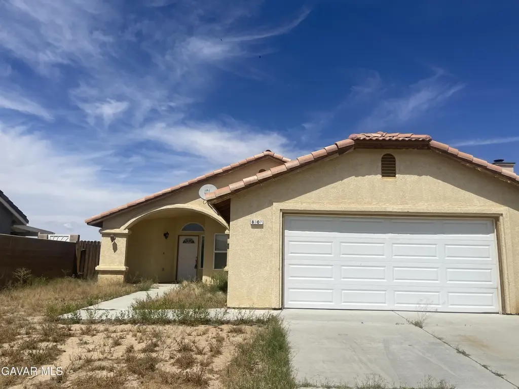 8307 Charles Pl Pl