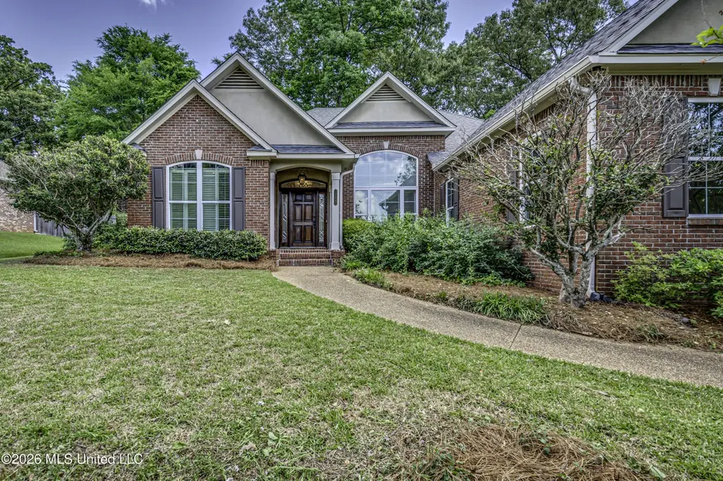 248 Oak Park Dr