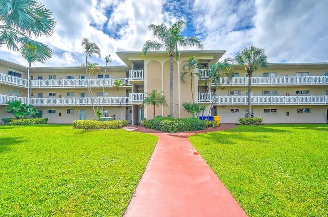 2606 Garden Dr #304