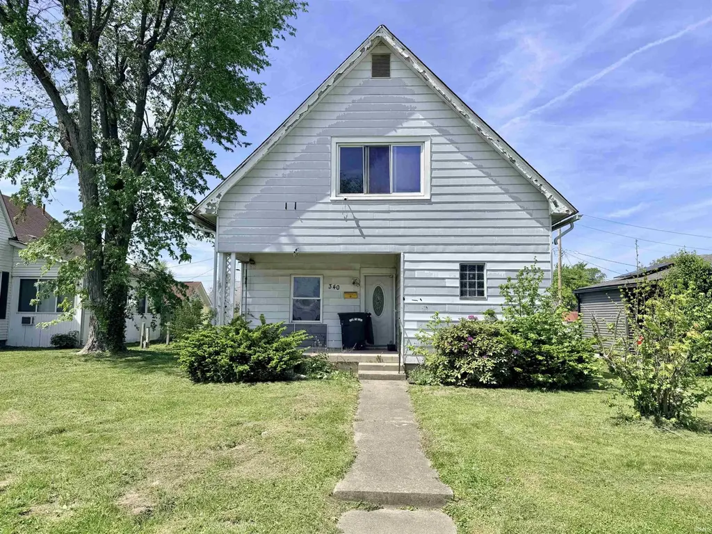 340 NE 10th St