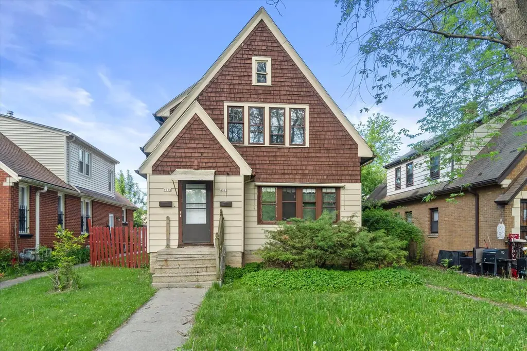 4912 W Medford Ave #4914